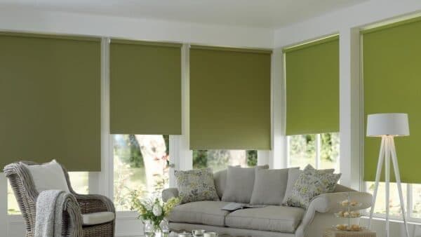 Рулонные шторы — правила выбора ткани и цвета